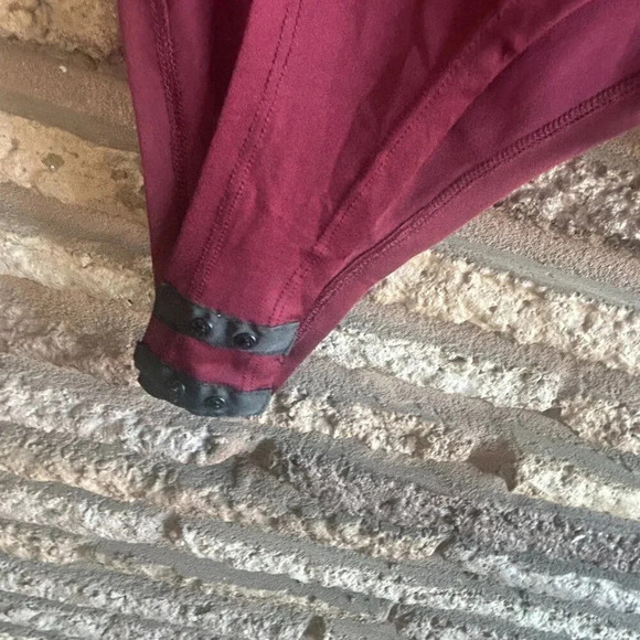 Blooming Jelly Cranberry Red Tufted Long Sleeve Bodysuit NWT Size Large - Picture 5 of 7